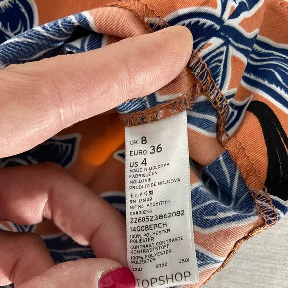 Topshop Floaty Short Orange w/Blue Floral Design Side Zipper Scalloped Hem Sz 4 - Picture 14 of 14